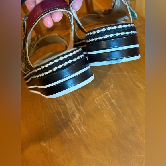 L’Artiste by Spring Step Multicolor Leather Floral Sandals, size EU42/US10.5-11 - Picture 6 of 11